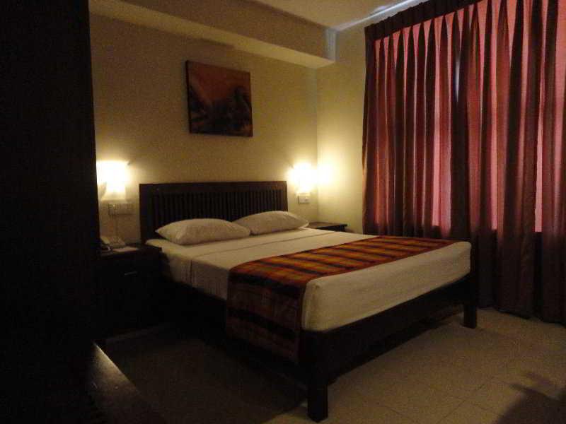 Concord Grand Dehiwala-Mount Lavinia Exterior foto