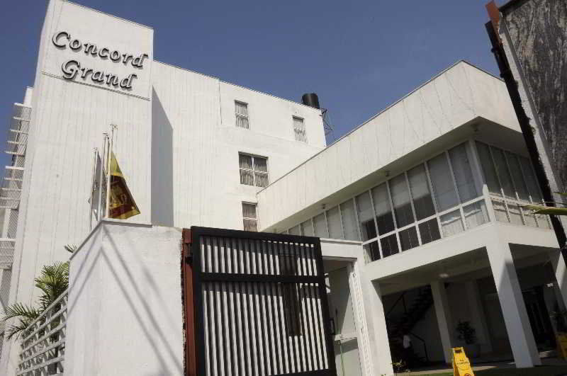 Concord Grand Dehiwala-Mount Lavinia Exterior foto