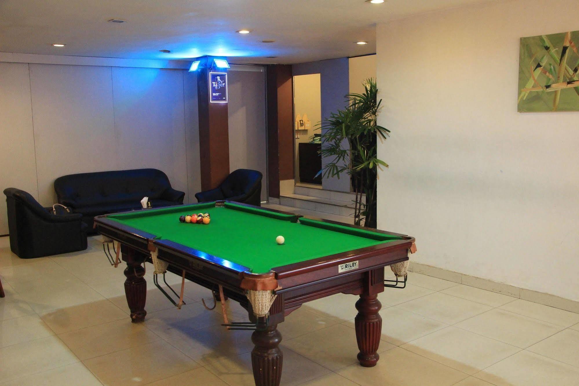 Concord Grand Dehiwala-Mount Lavinia Exterior foto